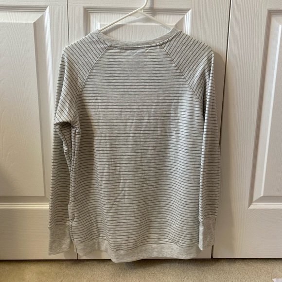 NWT “Danskin” long sleeve top - Picture 5 of 5